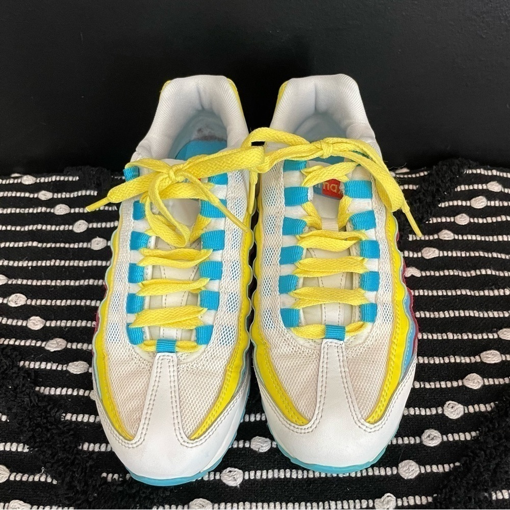 Nike Airmax kids shoes - Picture 4 of 6